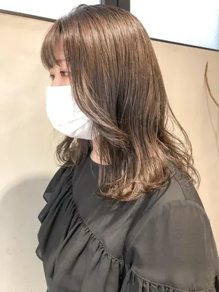 ミディアム カラー 圧倒的透明感カラー nana🦕のヘアスタイル