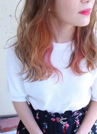 ミディアム カラー かー きぃのヘアスタイル
