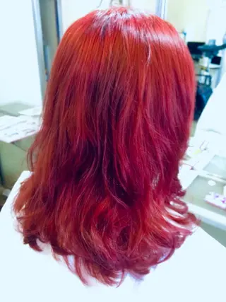 カラー ヤマウチ  ヒデキのヘアスタイル