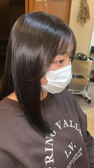 セミロング lounge×morio ikebukuro所属・田畑 優希のヘアスタイル