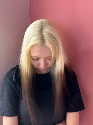 ロング 柳 柚衣のヘアスタイル