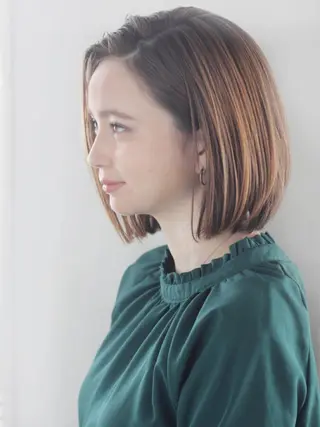 ショート 松岡 知のヘアスタイル