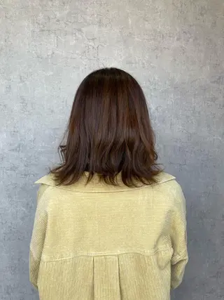 ミディアム カラー 丸山 雷世のヘアスタイル