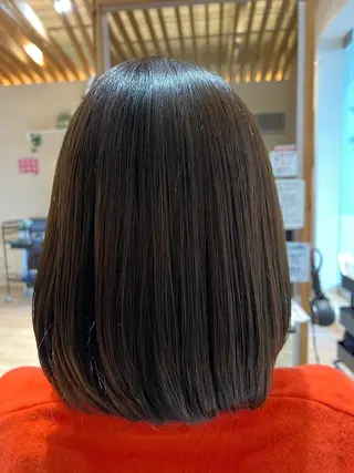 セミロング カラー 関口 友行のヘアスタイル