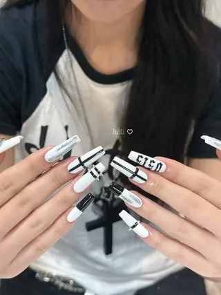 ネイル Julli NailStudioのネイルデザイン