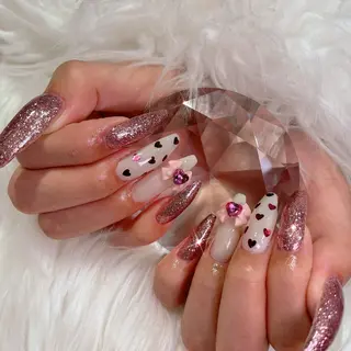 ネイル ROOTS所属・K Maoのネイルデザイン