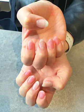 ネイル Nest 岩崎のネイルデザイン