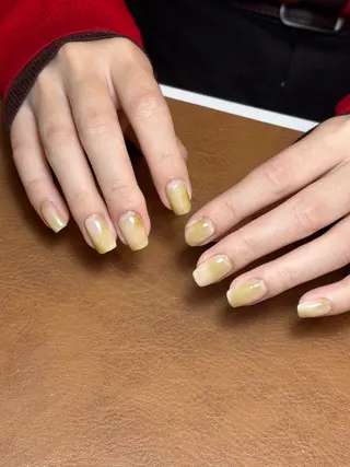 ネイル 福山 千尋のネイルデザイン