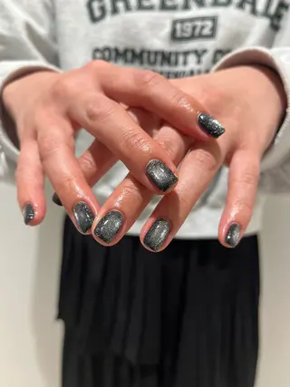 ネイル mano+所属・砂田 はるかのネイルデザイン