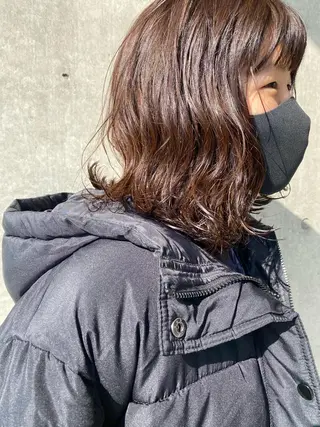 ミディアム モダーン北鎌倉所属・中溝 アカリのヘアスタイル