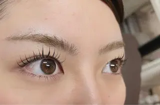 マツエク・マツパ 🖤コモリユカ🖤 表参道のマツエク・マツパデザイン