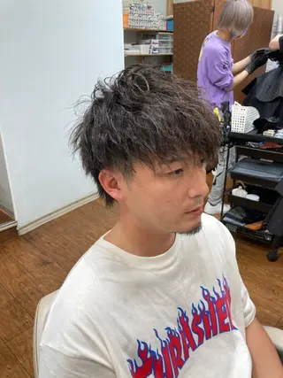 ショート パーマ メンズ HAIR AVENUE benkei 出戸店所属・メンズヘア専門 ウタカユウキのヘアスタイル