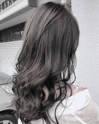 セミロング カラー レイヤーカット匠 イソザキノリユキのヘアスタイル