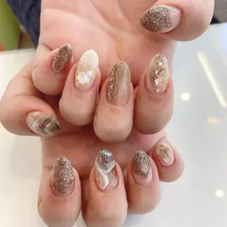 ネイル 韓国風✨髪質改善✨ 縮毛矯正✨松浦知奈美のヘアスタイル