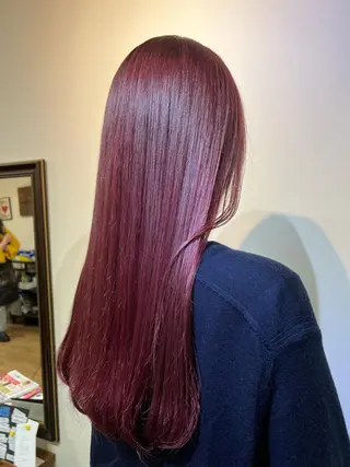 カラー イシイ ハルナ 🤍のヘアスタイル