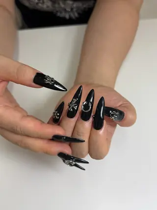 ネイル ONIKA Nail 青山通り店所属・ONIKA Nail 表参道A4🦋2分のネイルデザイン