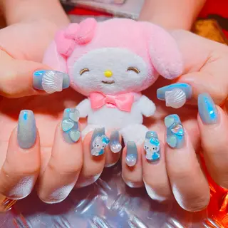 ネイル 半村 明のネイルデザイン