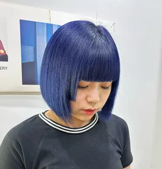 カラー 艶 ハイトーン✨ユキノのヘアスタイル