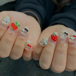 ネイル デコパーツが得意♪ ネイル/眉毛/エステの眉毛・アイブロウイメージ