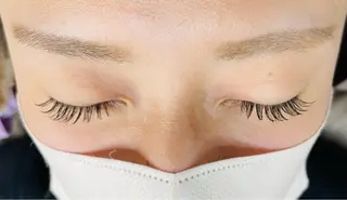 マツエク・マツパ salon villa所属・salonvilla 上野山 尭の眉毛・アイブロウイメージ