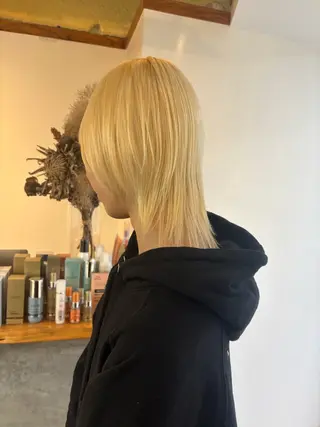 カラー 透明感カラー🫧 高田李胡のヘアスタイル