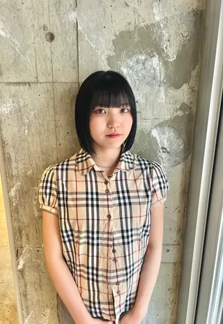 ショート カラー piilo. かわい  なつみのヘアスタイル