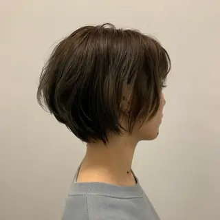 ショート カラー stylist/ボブ ことの/韓国レイヤーのヘアスタイル