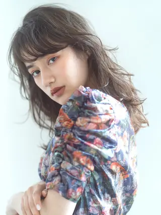 ミディアム カラー 🎀ハイトーン/レイ ヤー/Reina🎀のヘアスタイル