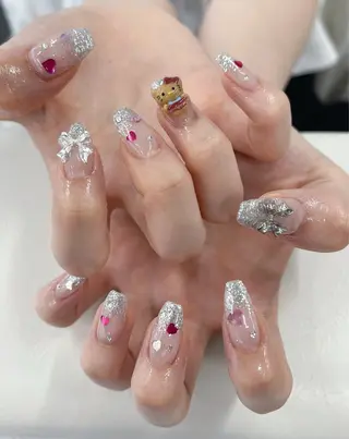 ネイル Basic本厚木店 𝑨𝒀𝑼✨️のネイルデザイン