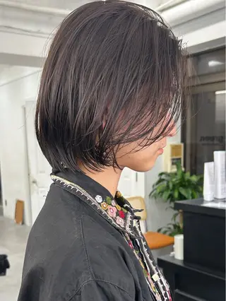 ミディアム カラー レイヤーボブ/ 艶カラー/サナ🌼のヘアスタイル