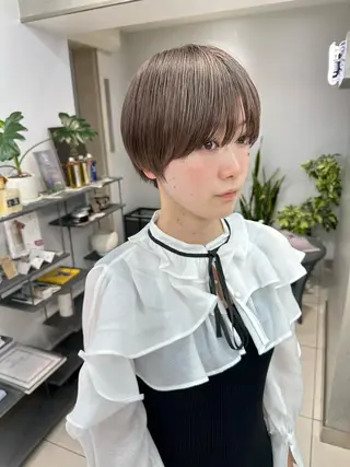 ショート カラー vain所属・パーマウルフショート 濱田匠のヘアスタイル