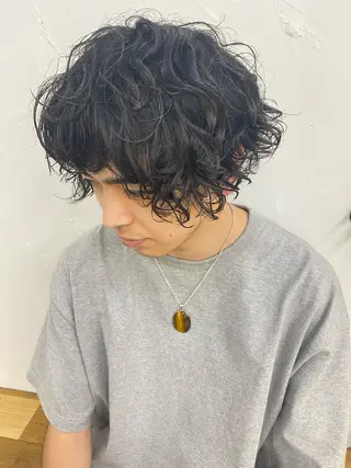 パーマ nishido ハイライト/メンズのヘアスタイル