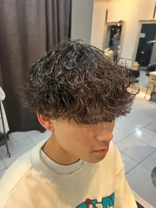 パーマ メンズ パーマ特化美容師 茂木広幸のヘアスタイル