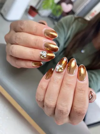 ネイル Flowerネイルサロン所属・. yukiのネイルデザイン