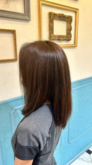 セミロング カラー 河野 穂香のヘアスタイル