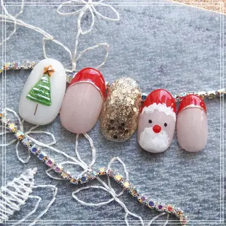 ネイル 山田 麻衣のネイルデザイン