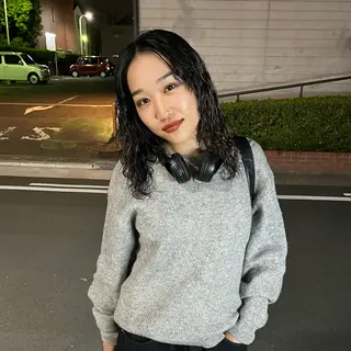 ミディアム パーマ 山口 モエのヘアスタイル