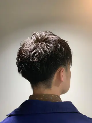 ミディアム パーマ メンズ ヒロ銀座 バーバーショップ神楽坂所属・ひらお あおとのヘアスタイル