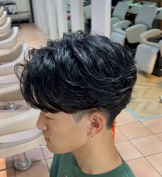 ショート パーマ メンズ 朝5分でキマる 村上陸のヘアスタイル