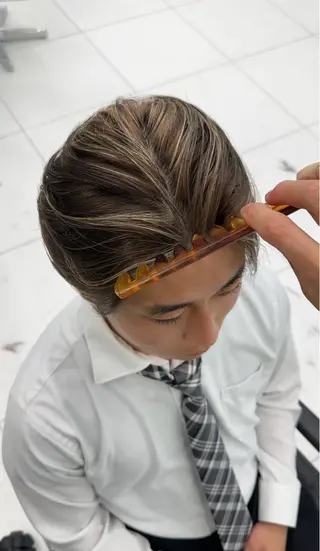 メンズ 白髪ぼかし/白髪 メッシュ/ゆうとのヘアスタイル