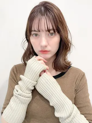 ミディアム カラー ミディアム/顔周り/ ベージュ🌼mayuのヘアスタイル