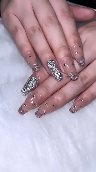 ネイル 高草木 桃香のネイルデザイン