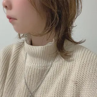 ミディアム カラー 入江 志穂のヘアスタイル