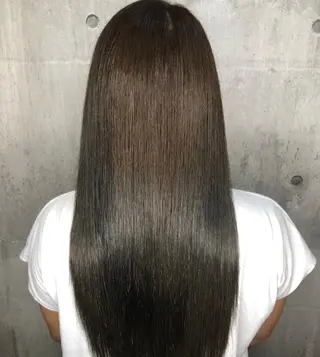 ロング 田辺 侑未のヘアスタイル