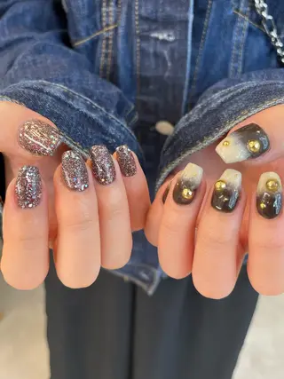 ネイル 🎀ボブ＋ハイトーン シュカ👶🏻のヘアスタイル