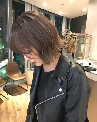 ミディアム カラー 艶カラー×似合わせ カットshihomiのヘアスタイル