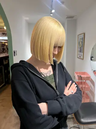 ミディアム カラー Yakuwa Rikoのヘアスタイル