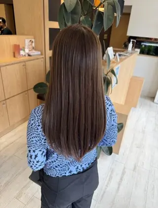 ロング 森浦 莉乃のヘアスタイル