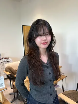 ロング カラー 大阪ウルフカット ハッシュカットのヘアスタイル