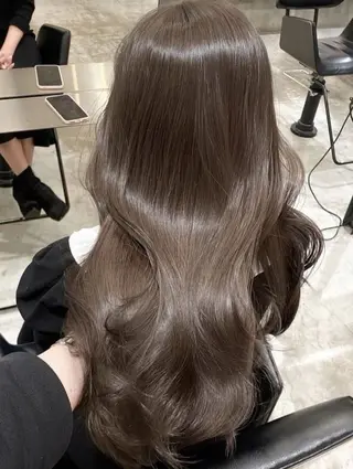 カラー 長房 珠羽のヘアスタイル